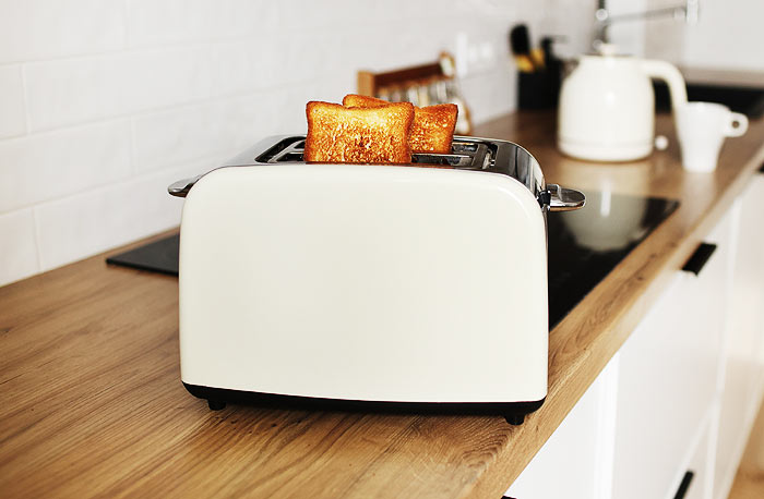 Grille-pain dans la cuisine.